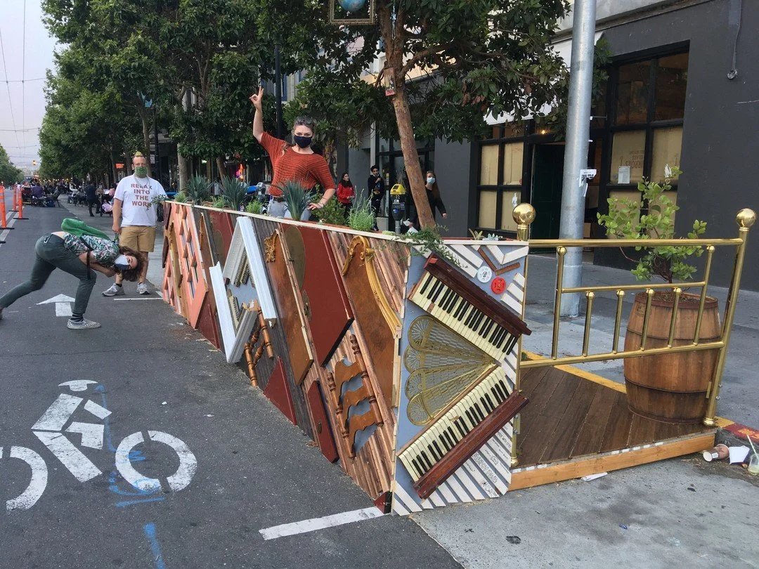 Valencia & 17th Parklet